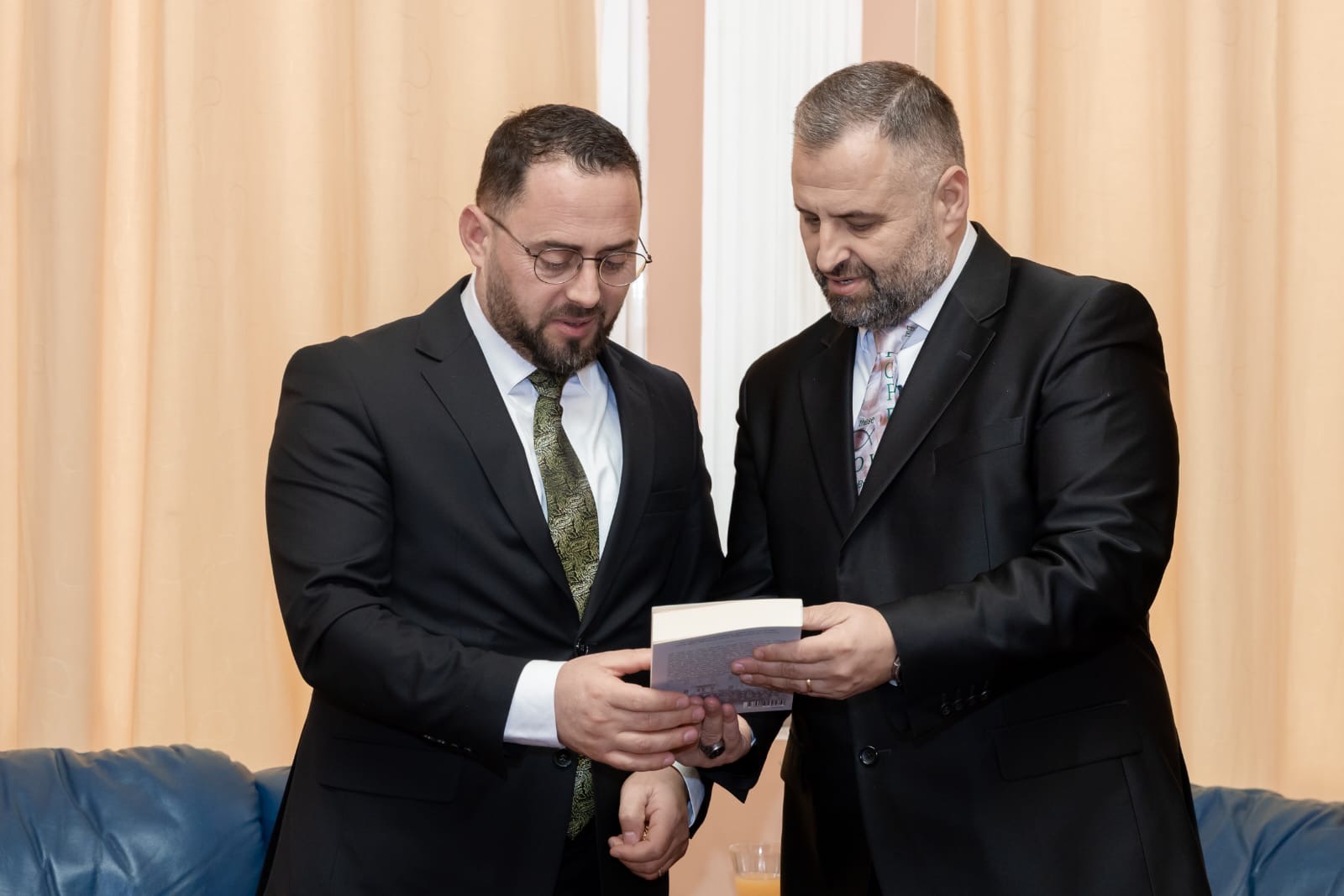 Videokonference me homologun Maqedonas